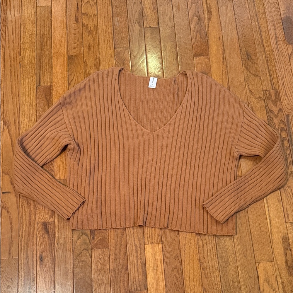 Abound Ribbed V-Neck Sweater in Tan